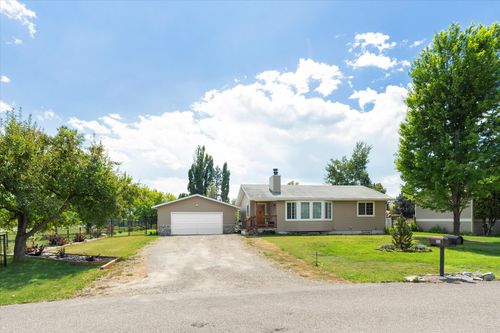 1763 Stag Ln, Kalispell, MT, 59901-5167 | Card Image