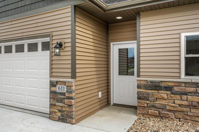 611 Northwood Place, Townhouse with 2 bedrooms, 1 bathrooms and null parking in Janesville MN | Image 3