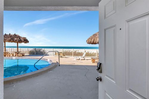 apt-w2-2700 Gulf Blvd, Belleair Beach, FL, 33786-3531 | Card Image