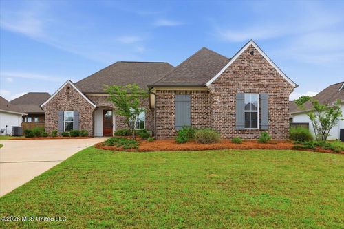 102 Sweetbriar Ct, Canton, MS, 39046-8051 | Card Image