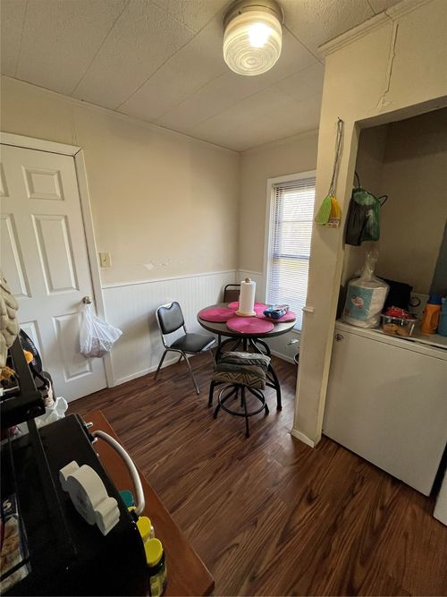 6657 Onyx Dr N, North Richland Hills, TX, 76180-8751 | Card Image