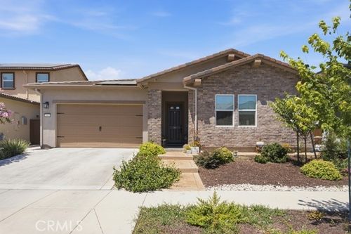 2013 Santos Street, Woodland, CA, 95776 | Card Image