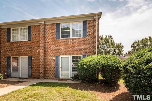 135 Coleridge Ct, Carrboro, NC, 27510-2602 | Card Image
