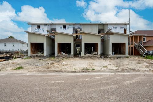 13981 Ports O Call Dr, Corpus Christi, TX, 78418-6459 | Card Image