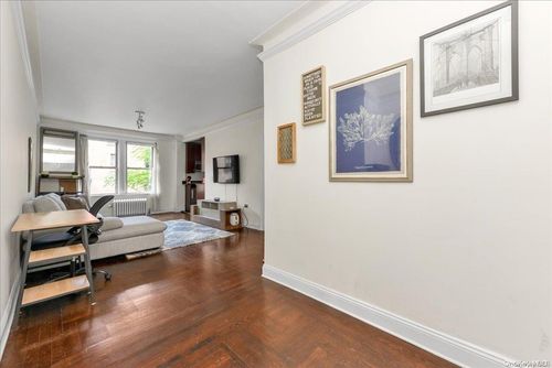 apt-4d-19 Grace Ct, Brooklyn Heights, NY, 11201-4165 | Card Image
