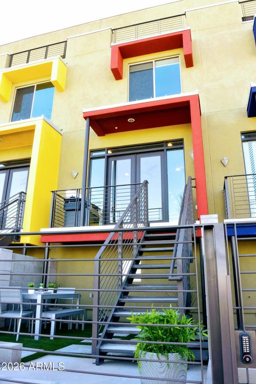 516 E Ames Pl, Phoenix, AZ, 85004-1802 | Card Image