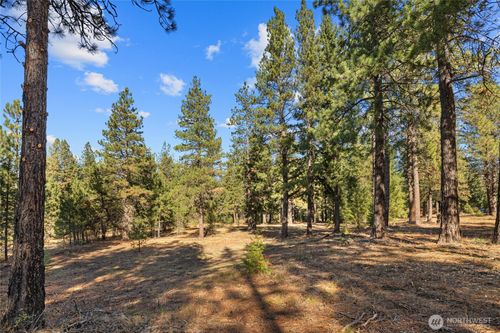 101 Book Ln, Cle Elum, WA, 98922-9626 | Card Image