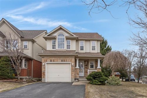599 Canso Place, Waterloo, ON, N2K3Z6 | Card Image