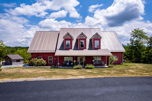 1842 Chapel Rd, Sevierville, TN, 37876-4705 | Card Image