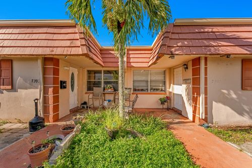 7391 Nw 76th St, Tamarac, FL, 33321-5148 | Card Image