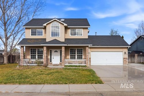 650 Teton Dr, Mountain Home, ID, 83647-3675 | Card Image
