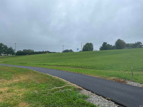 2002 E Alberta Dr, Bloomington, IN, 47401-7202 | Card Image