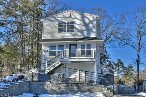 584 Lake Shore Dr, Hewitt, NJ, 07421-1763 | Card Image