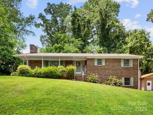 9 Baker Drive, Asheville, NC, 28806 | Card Image