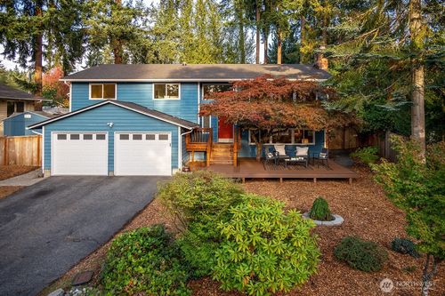 17417 71st Avenue W, Edmonds, WA, 98026 | Card Image