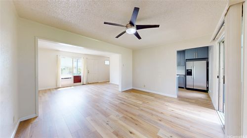 74d-98-1426 Kaahumanu St, Pearl City, HI, 96782-3111 | Card Image