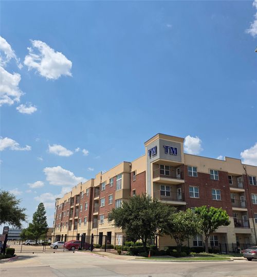 2044-1100 W Trinity Mills Rd, Carrollton, TX, 75006-1348 | Card Image