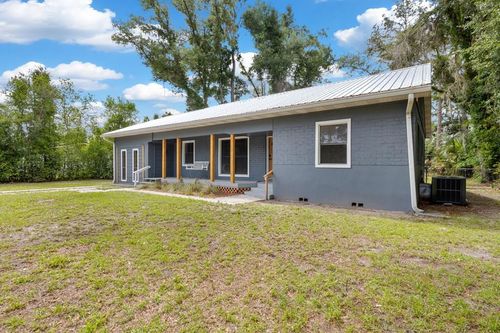 413 E Elm St, Perry, FL, 32347-1502 | Card Image