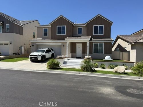 18148 Hedgerow Way, Santa Clarita, CA, 91350-5896 | Card Image