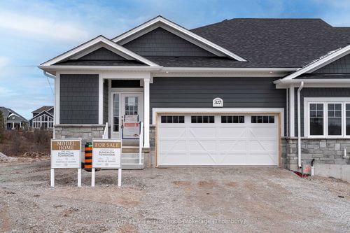 {{alt}} | Card Image