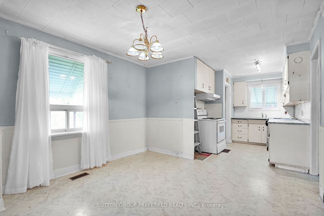 338 Vancouver St, House other with 2 bedrooms, 1 bathrooms and 3 parking in London ON | Image 23