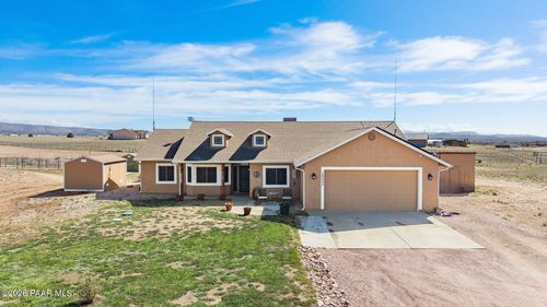 26455 N Bull Snake Rd, Paulden, AZ, 86334-2865 | Card Image
