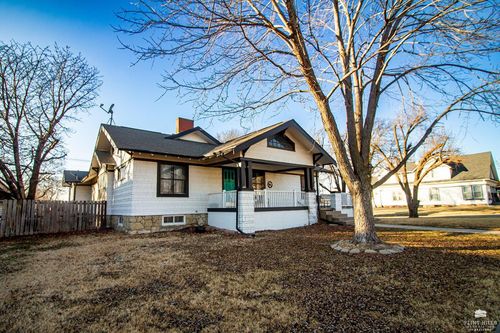 305 S Broadway, Herington, KS, 67449-2817 | Card Image