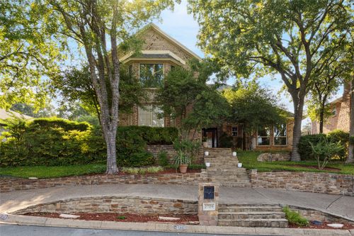 2729 Sunrise Dr, Arlington, TX, 76006-3723 | Card Image