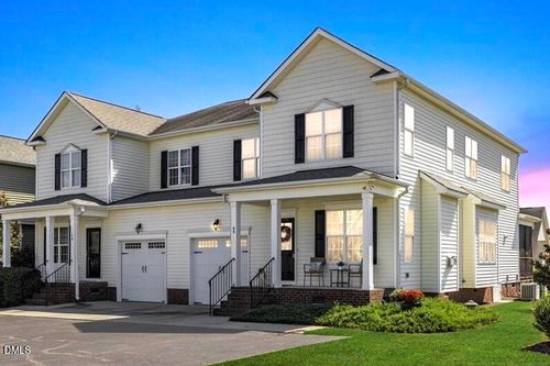 68 Radcliffe Ct, Clayton, NC, 27527-3368 | Card Image