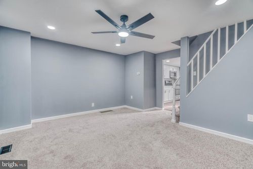 4321 Elizabeth St, PHILADELPHIA, PA, 19124-3907 | Card Image