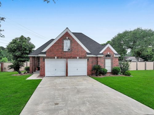 157 Rose St, Bridge City, TX, 77611-2119 | Card Image