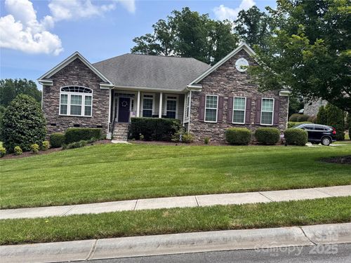 3905 Hounslow Ln, Harrisburg, NC, 28075-9602 | Card Image