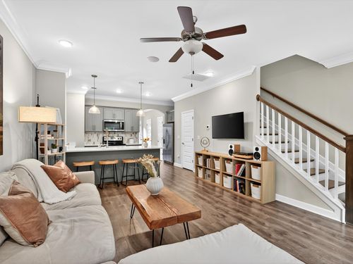 2538 Hidden Creek Ct, Columbia, TN, 38401-1587 | Card Image