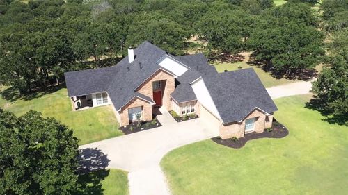 2642 Huddleston Rd, Sunset, TX, 76270-6689 | Card Image