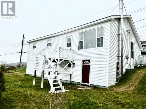 10 Adeyville Rd, Clarenville, NL, A5A1A1 | Card Image