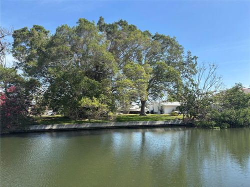 4417 Dolphin Ln, PALMETTO, FL, 34221-5648 | Card Image