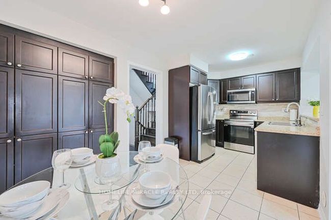 43 Ariel Rd, House attached with 4 bedrooms, 4 bathrooms and 1 parking in Brampton ON | Image 28