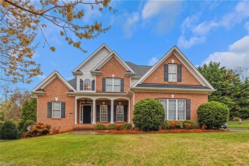 7101 Greystone Village Ct, Clemmons, NC, 27012-8584 | Card Image