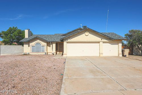 8106 W Wethersfield Rd, Peoria, AZ, 85381-9016 | Card Image