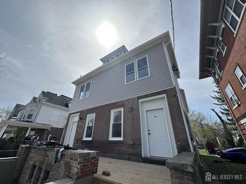 1109 W State Street, Trenton, NJ, 08618 | Card Image