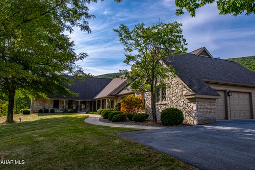 3085 Scotch Valley Rd, Hollidaysburg, PA, 16648-5269 | Card Image