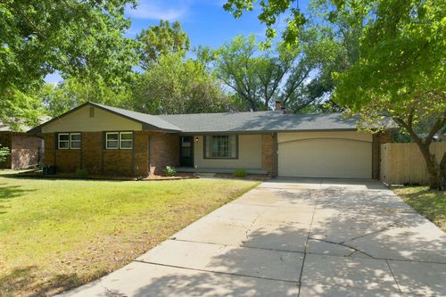 1324 N Crestline, Wichita, KS, 67212 | Card Image