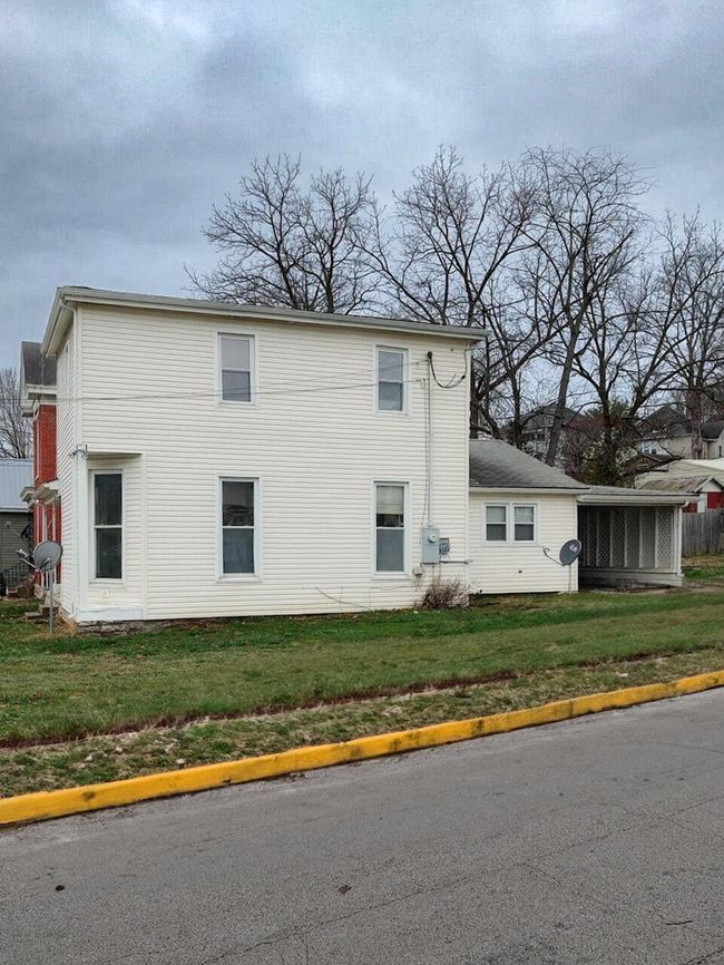 511 E Main St, House other with 3 bedrooms, 3 bathrooms and null parking in Carlisle KY | Image 5