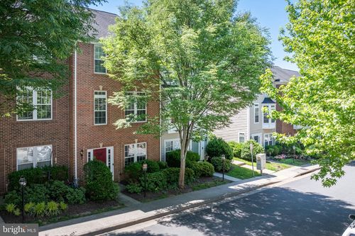 920 Bing Ln, CHARLOTTESVILLE, VA, 22903-4048 | Card Image