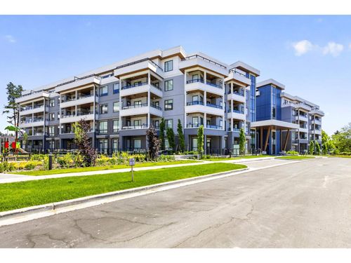 220-6220 Gooseberry Dr, Surrey, BC, V3S2V3 | Card Image