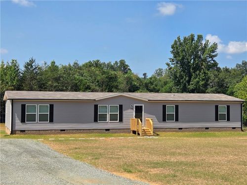 3195 Quick Rd, Ruffin, NC, 27326-8829 | Card Image