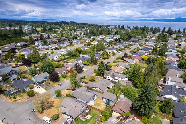 660 Phillips St, House other with 3 bedrooms, 2 bathrooms and 2 parking in Parksville BC | Image 51