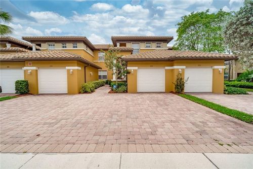 8012 Nw 128th Ln, Parkland, FL, 33076-4901 | Card Image