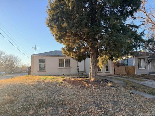 1703 Kenton St, Aurora, CO, 80010-2427 | Card Image