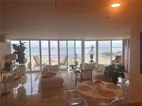 2205-700 E Ocean Blvd, Long Beach, CA, 90802-5038 | Card Image